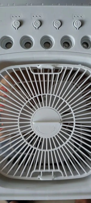 Aeb37a31529dd48f0a3502a648675bde4H.jpg